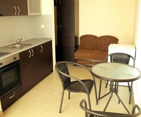 Serenity Szálloda 3*