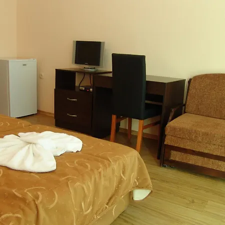 Serenity Szálloda 3*