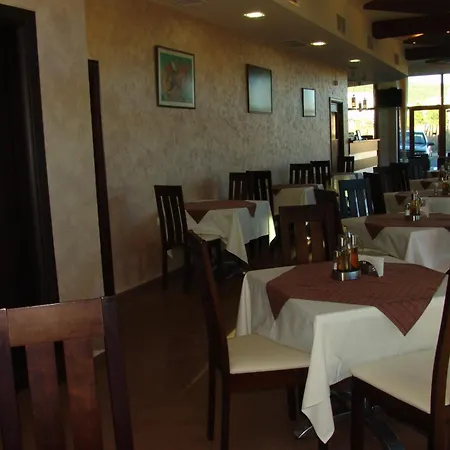 ホテル Serenity スヴェティ・ヴラス