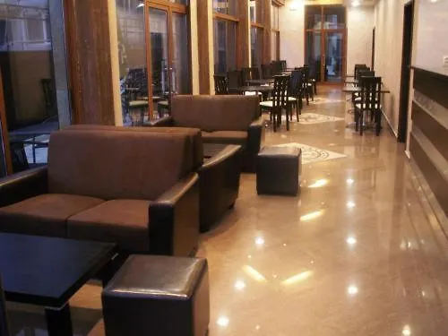 Хотел Serenity 3*